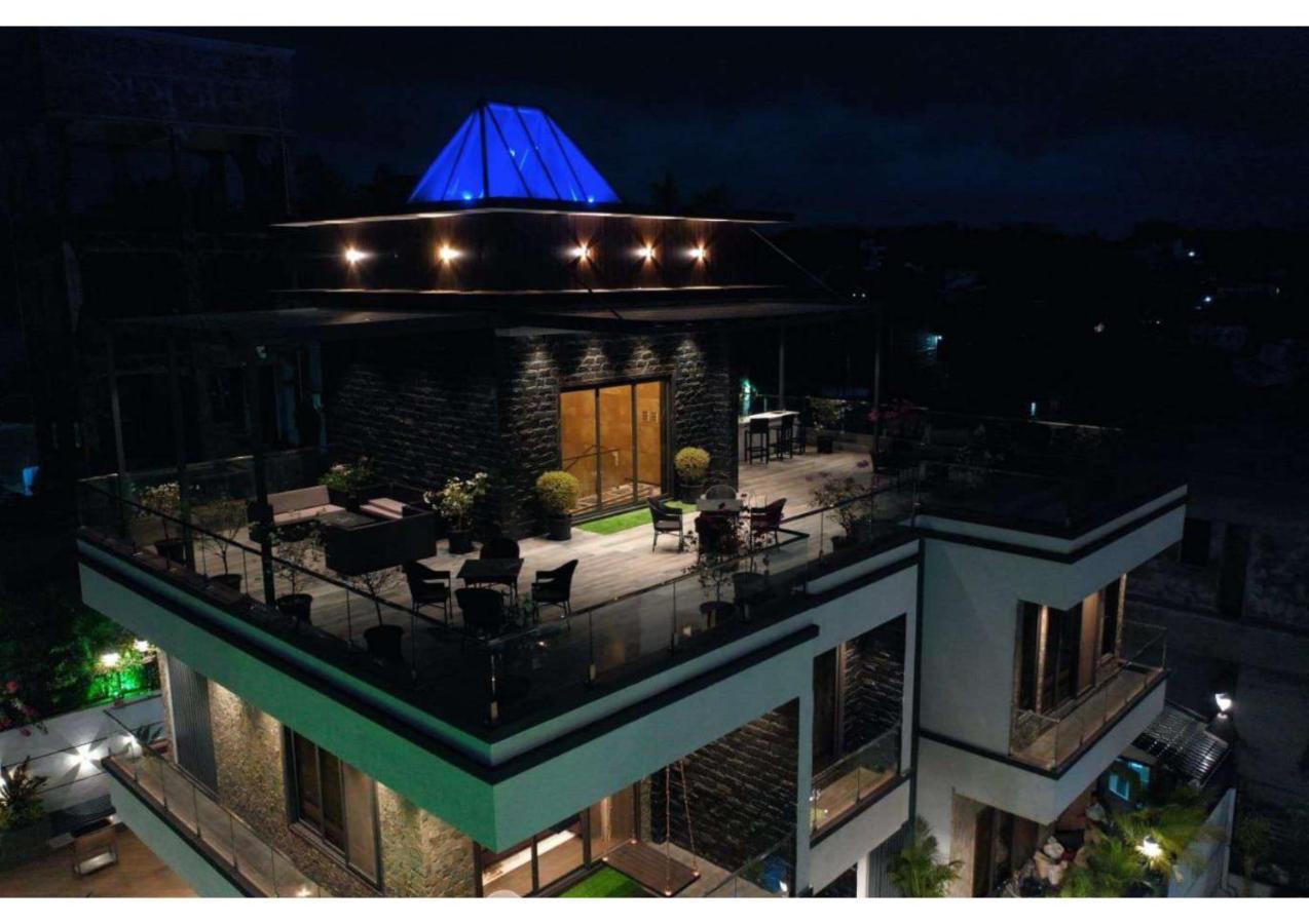 Вилла Mansion 6Bhk Лонавала Экстерьер фото